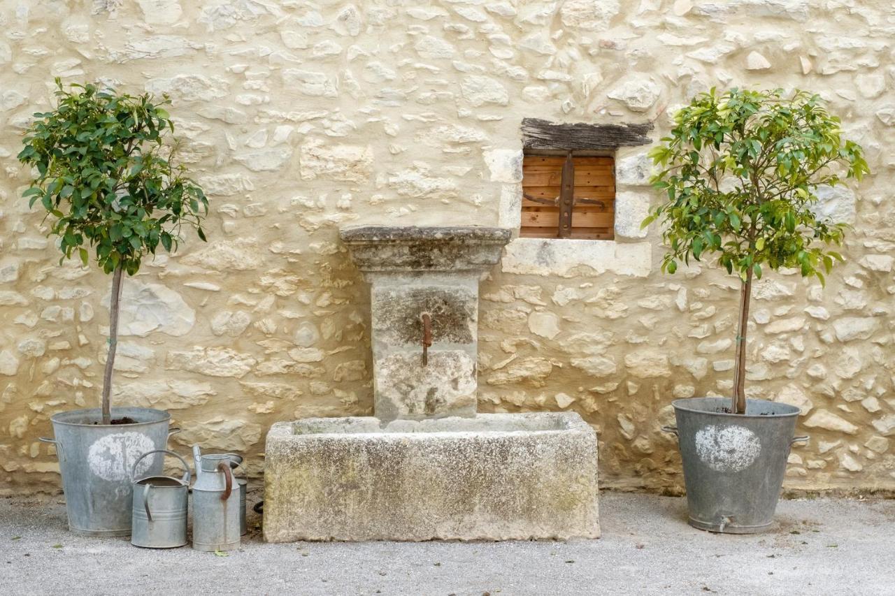 Hotel La Fontasse à Lussan  Extérieur photo